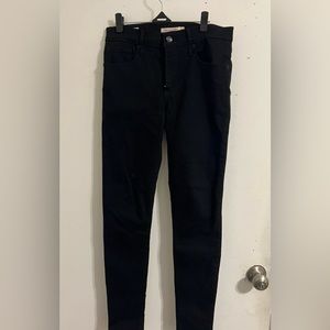 levi’s black skinny jeans